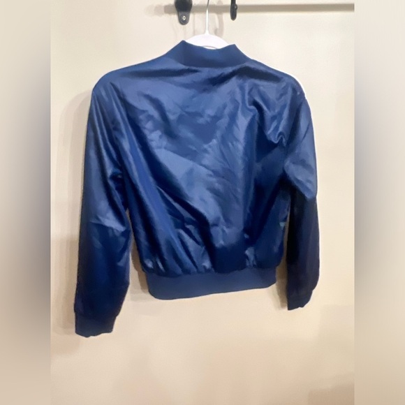 Nike Blue Satin Bomber Jacket
Youth large
New with tags - Picture 3 of 3
